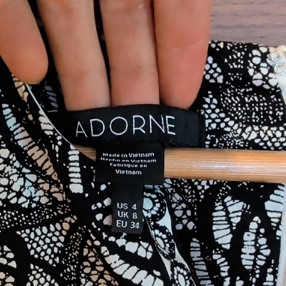 Adore Black and White Floral Lace Sleeveless Dress - Picture 2 of 9